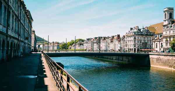 重型装备智能化工业机器人