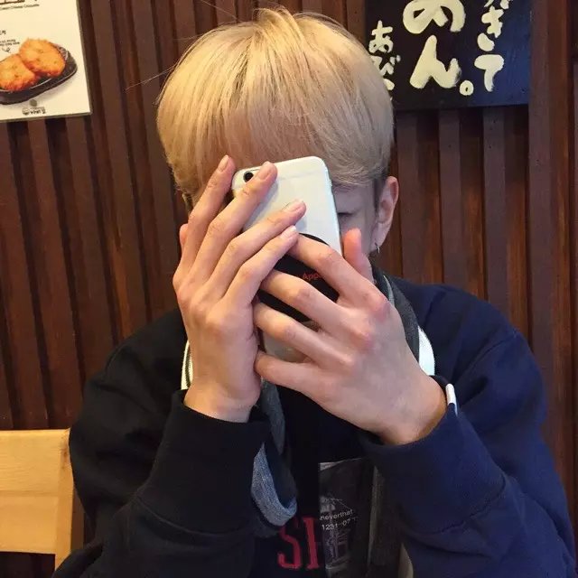 詹冰海超