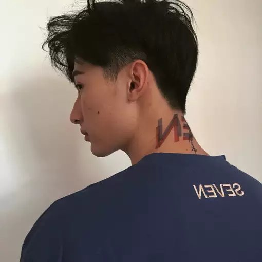 蒲弘厚成