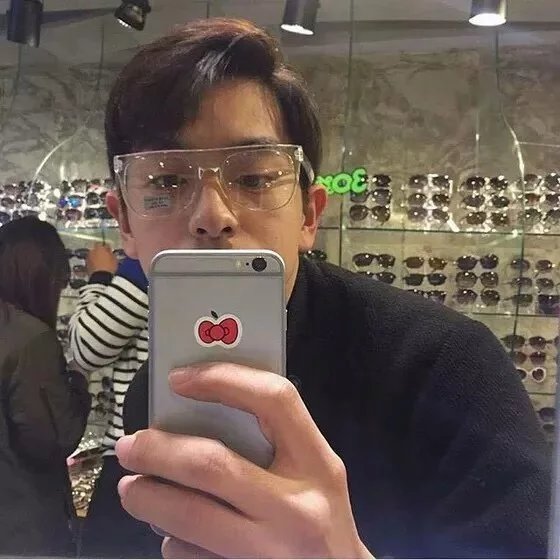 贺桦锦玛